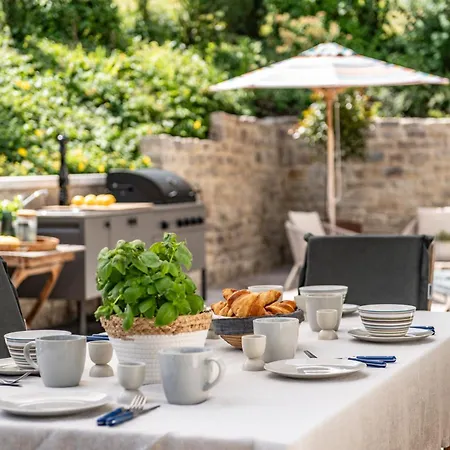 Сasa de vacaciones Exklusives In Lage Mit Pool, Sauna, Terrasse - Der Johannishof Wurzburgo